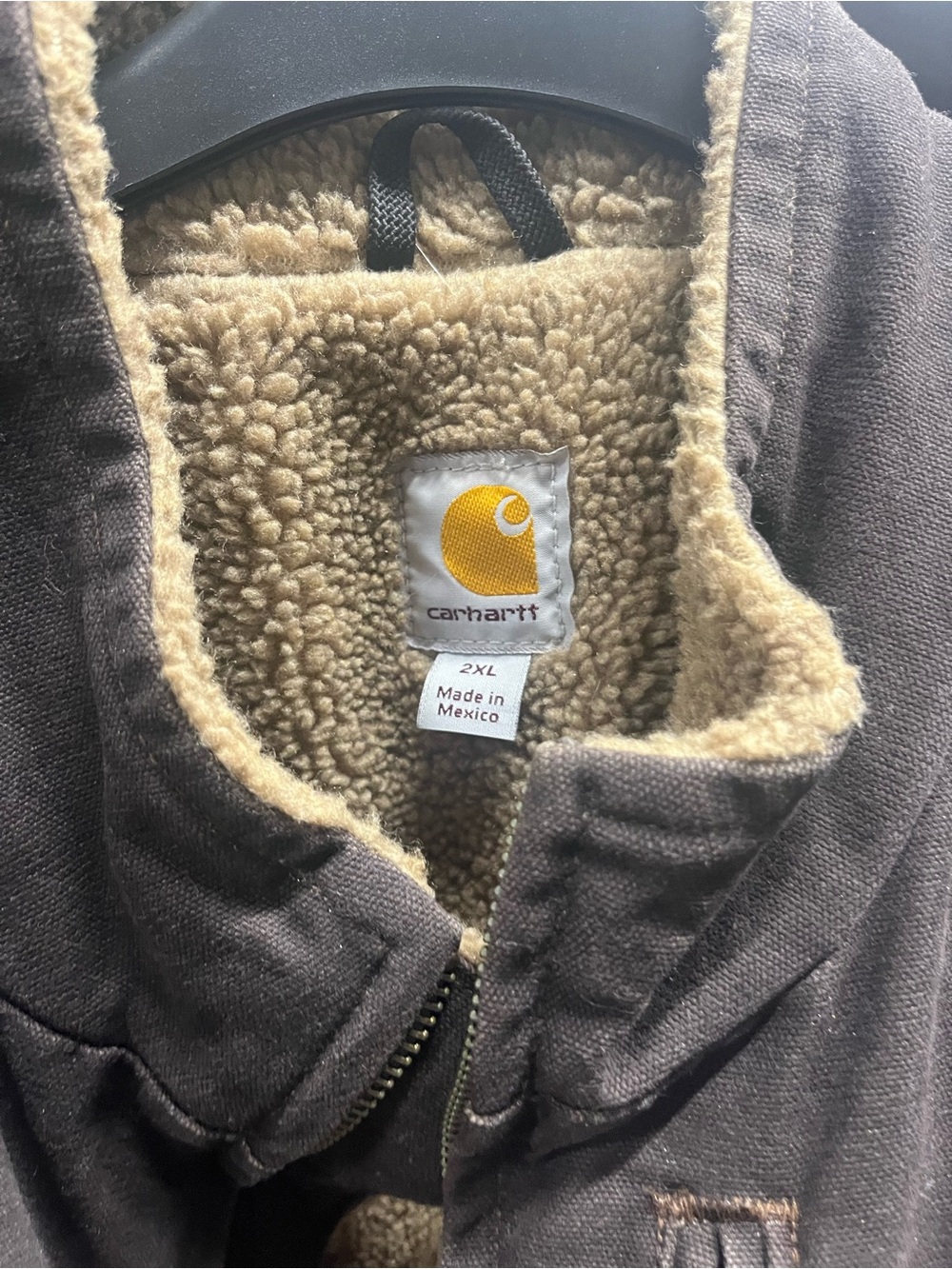 Carhartt Brown Canvas Vest with Cream Sherpa Lining - Picture 3 of 3